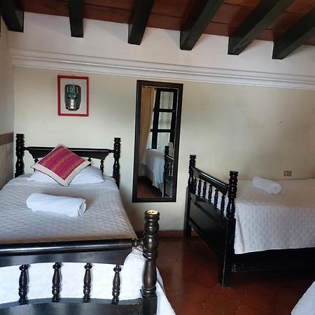 Casa Mia Hotel Antigua Esterno foto