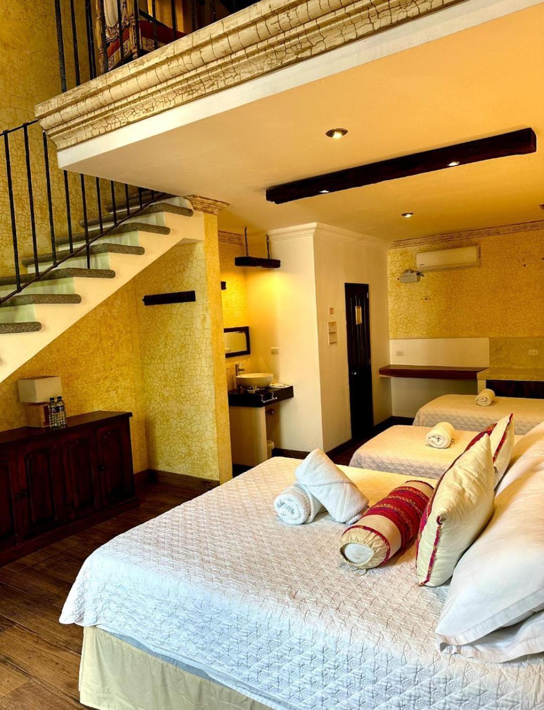 Casa Mia Hotel Antigua Esterno foto