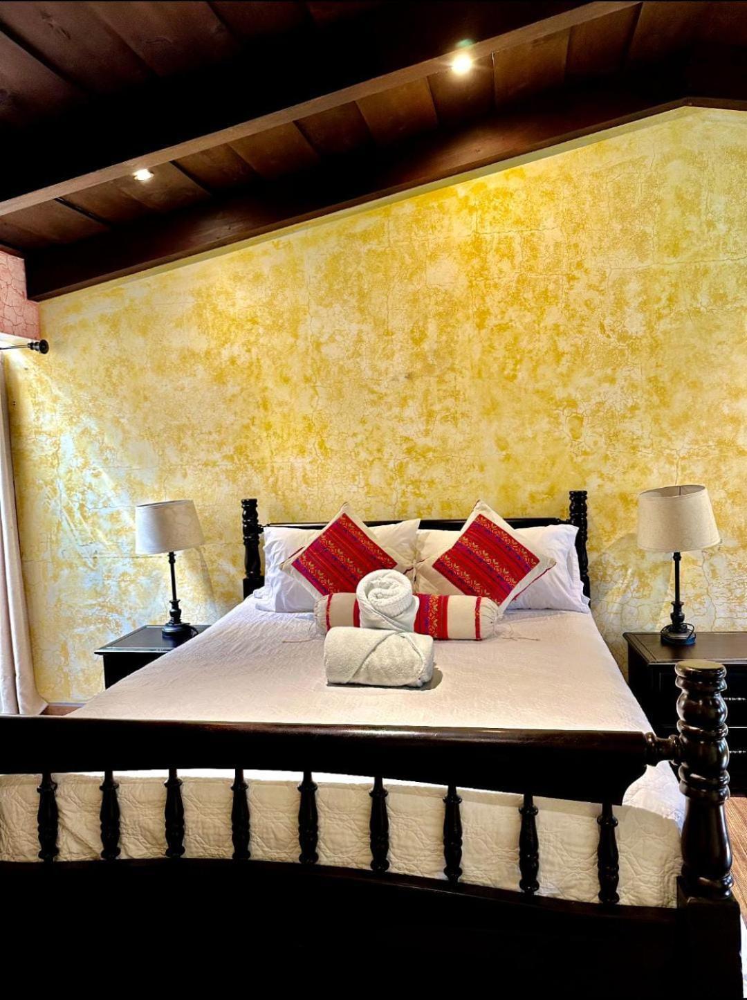 Casa Mia Hotel Antigua Esterno foto