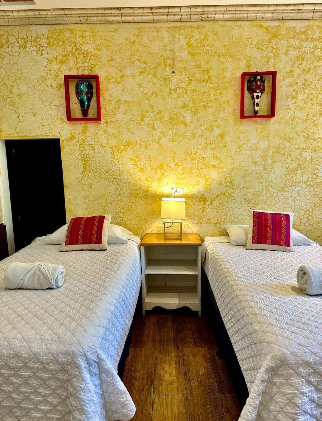 Casa Mia Hotel Antigua Esterno foto