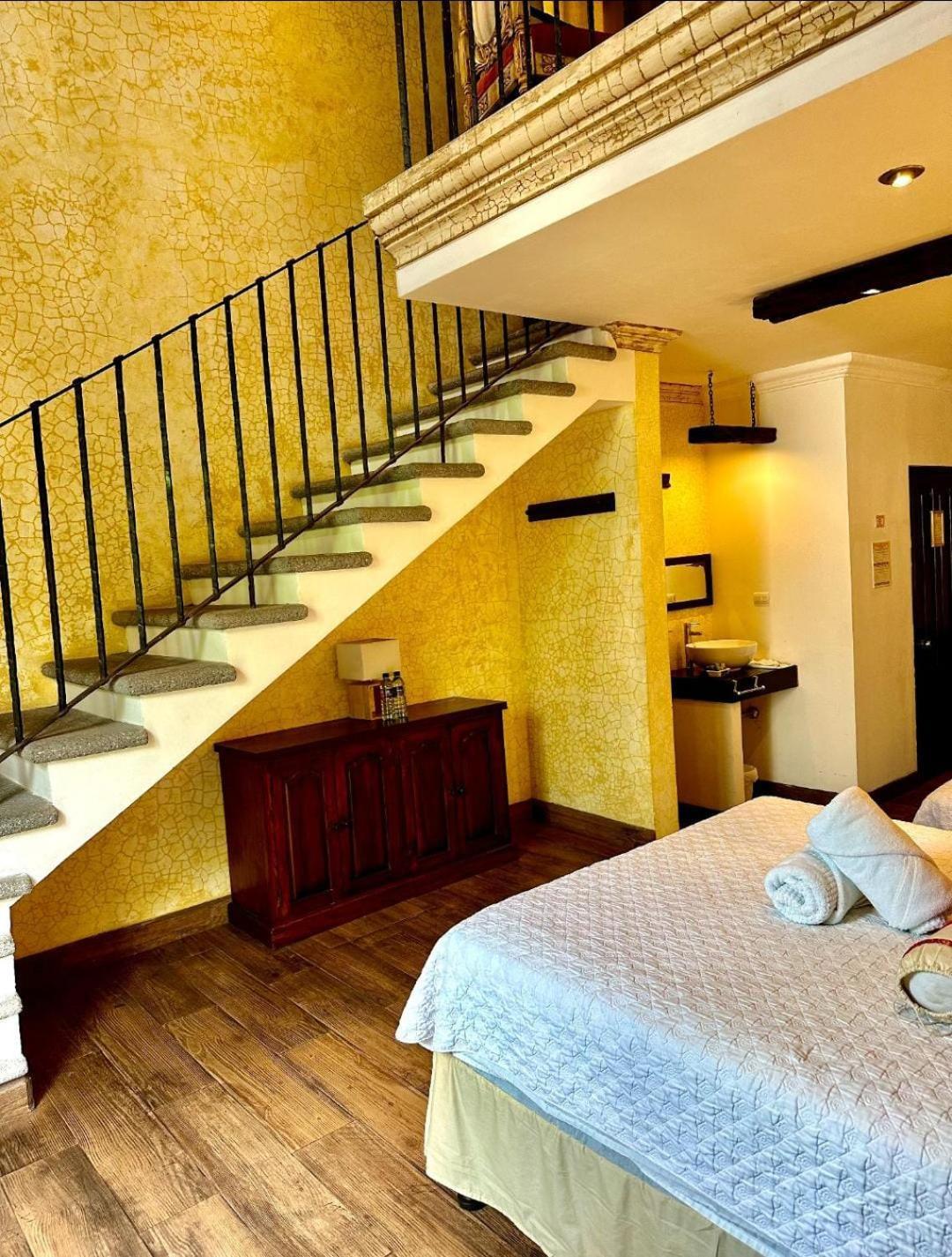 Casa Mia Hotel Antigua Esterno foto