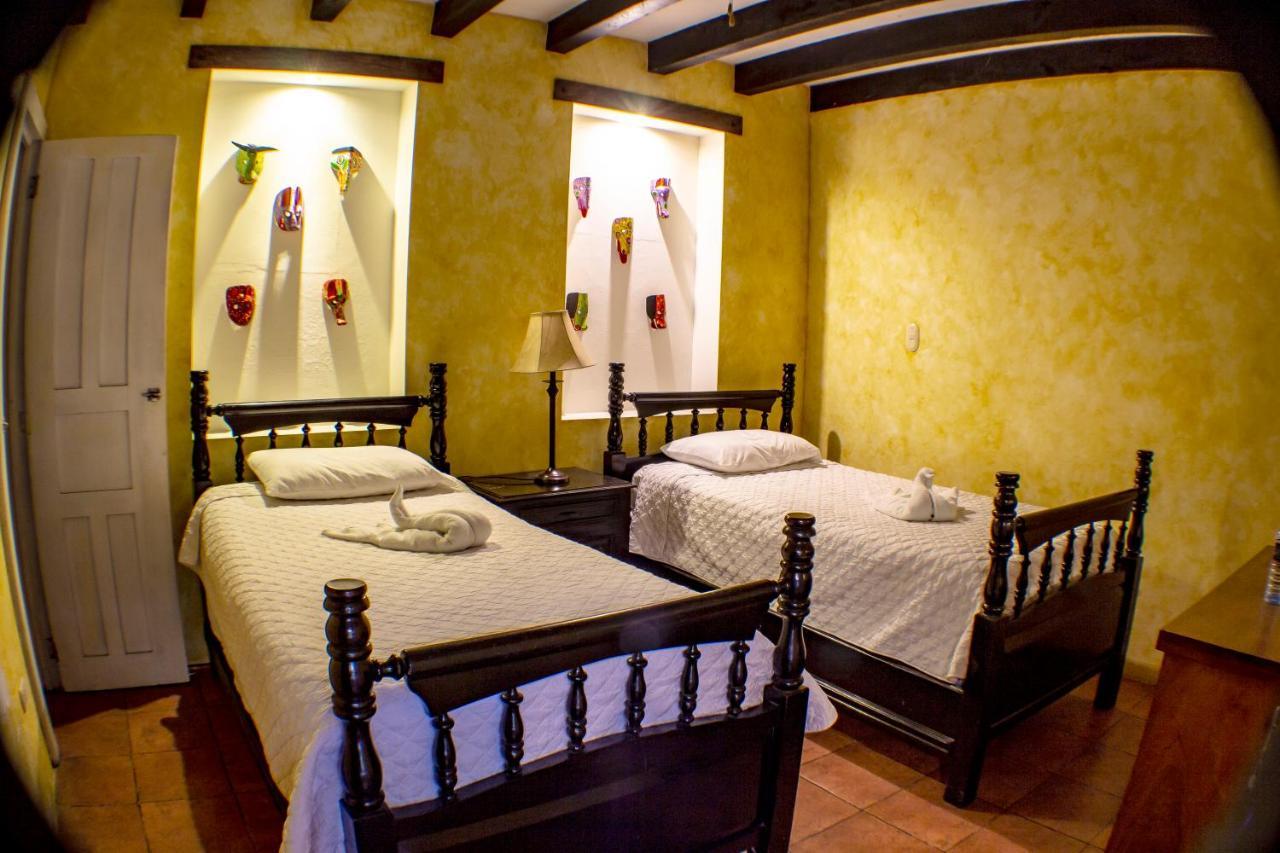Casa Mia Hotel Antigua Esterno foto